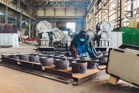 metal extrusion plant machinery vendors: Explore Modern Equipment Options
